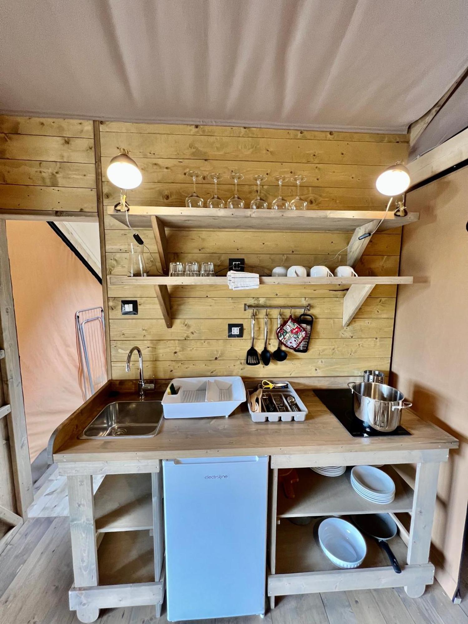 Glamping Camping Rivabella Lecco Buitenkant foto