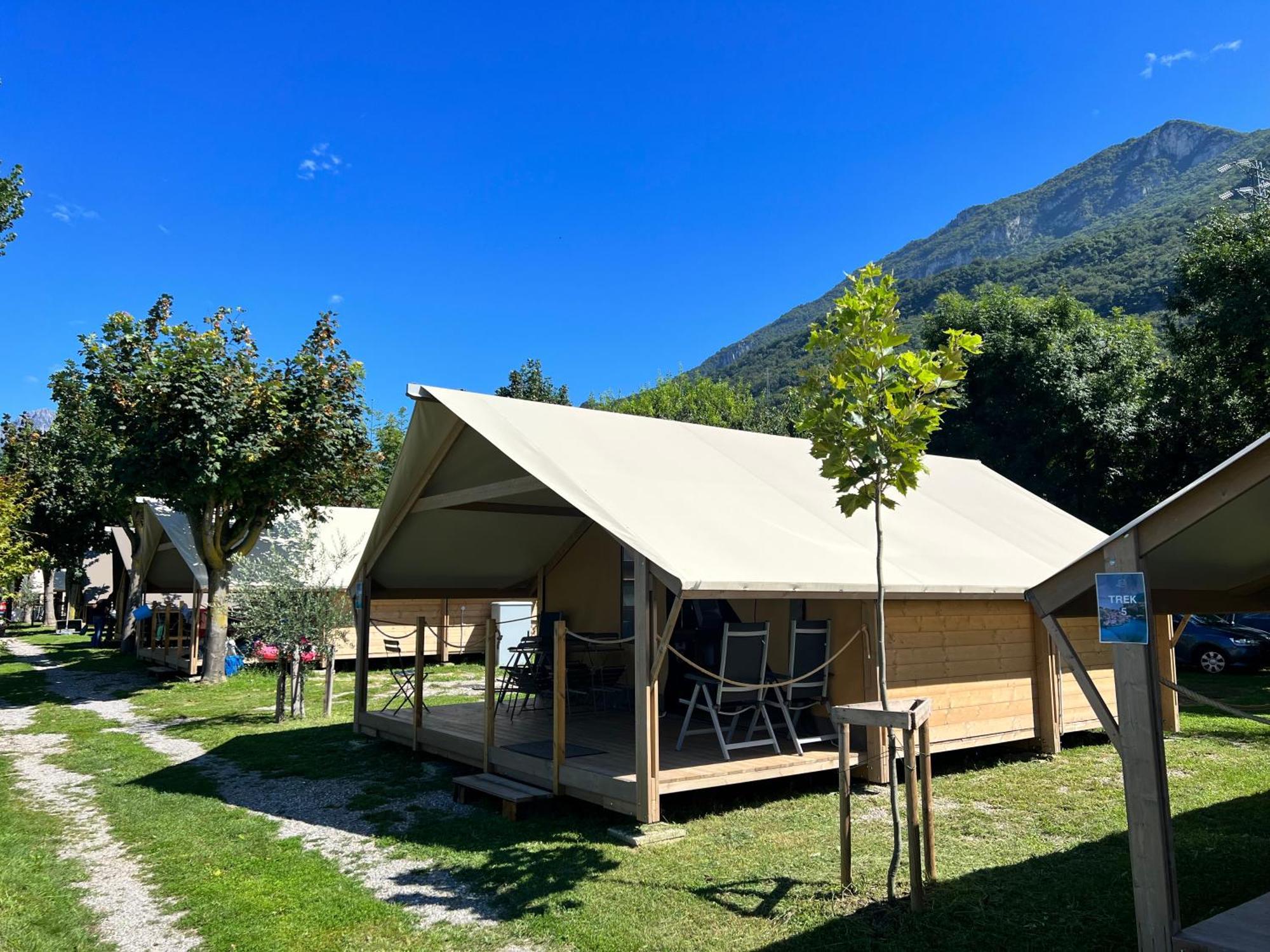 Glamping Camping Rivabella Lecco Buitenkant foto